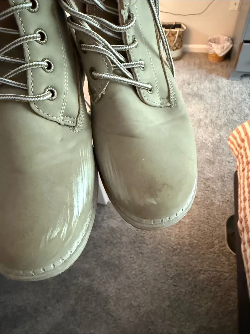 Women’s winter boots
